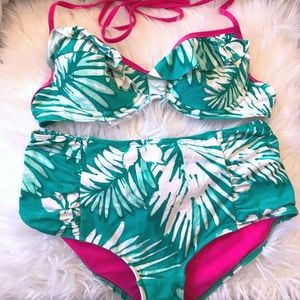 🌟Vintage Hollister High Waisted Swimsuit Set